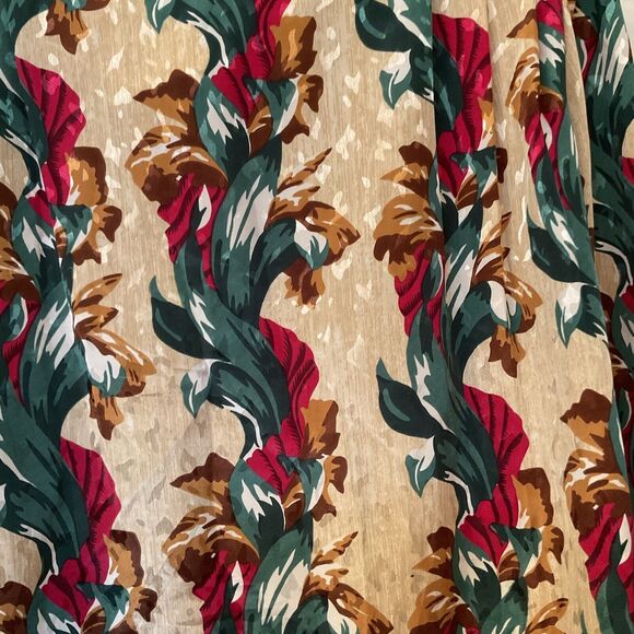 NICOLA Floral Print Blouse Pullover Long Sleeves Silky Beige Green Red, Size 10 - Picture 7 of 11